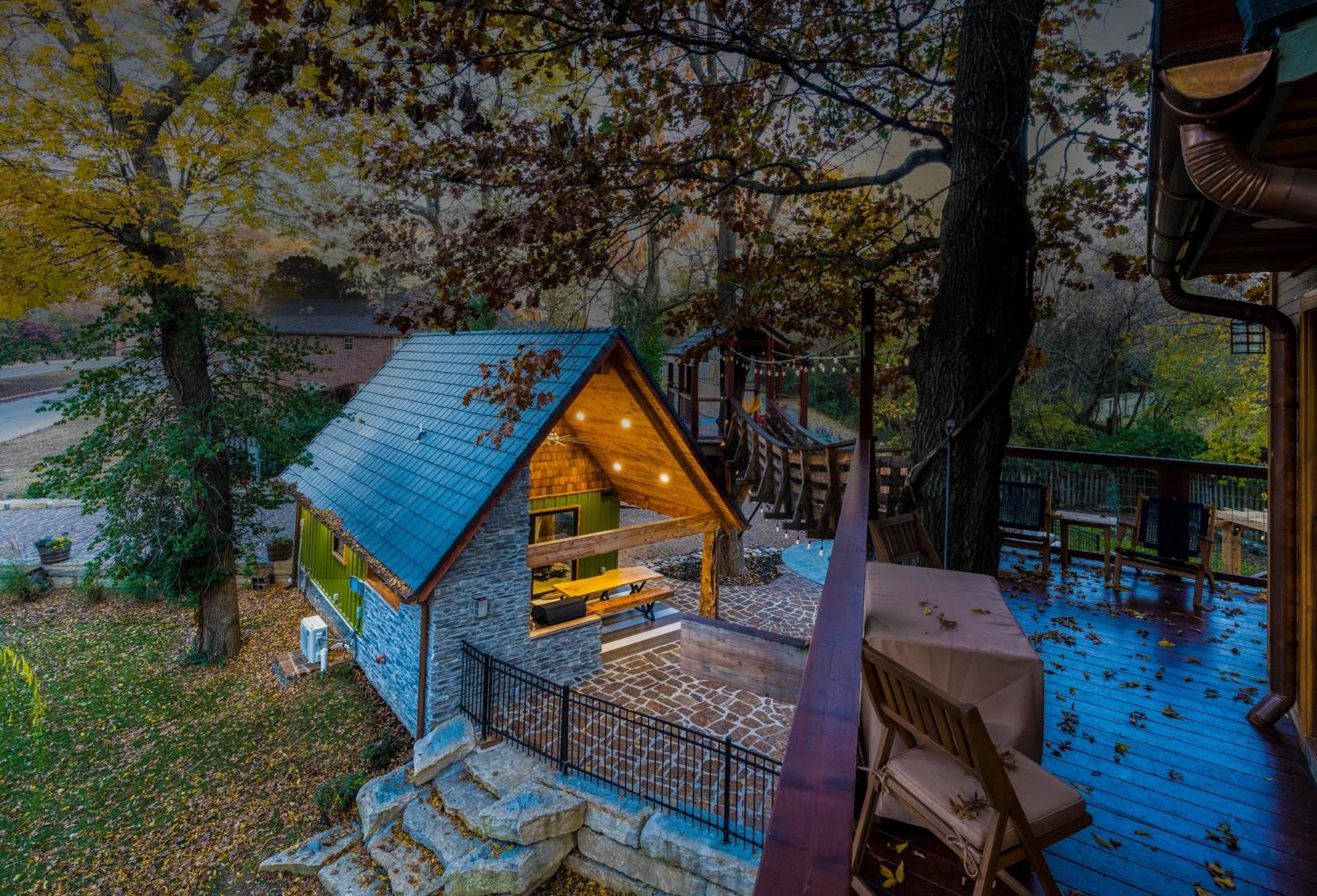 The Tree House In Бентонвилль Экстерьер фото