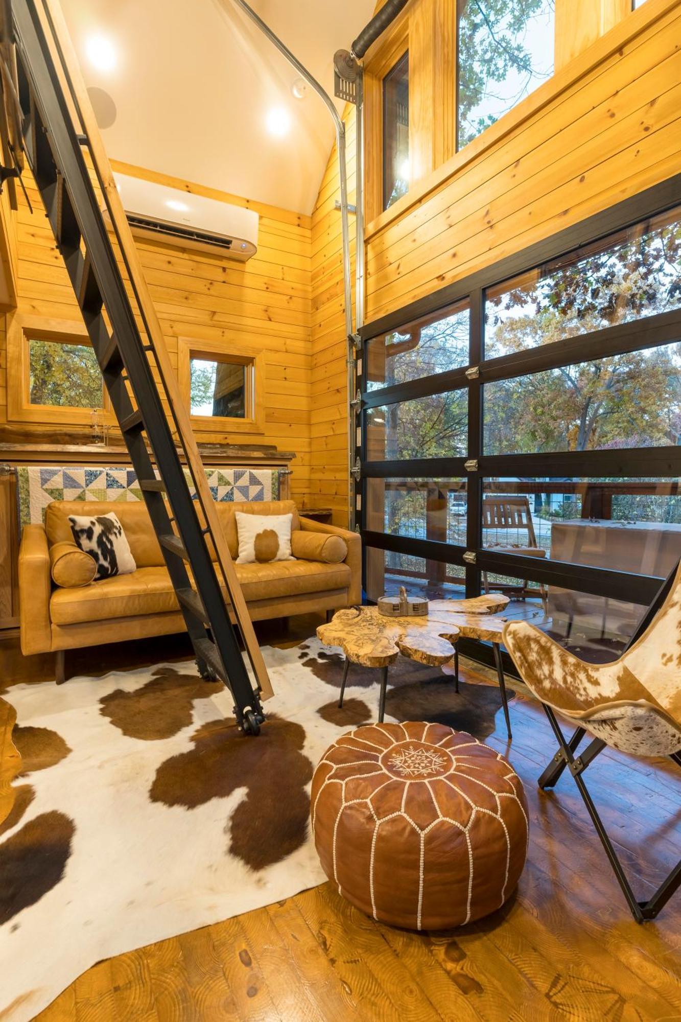 The Tree House In Бентонвилль Экстерьер фото