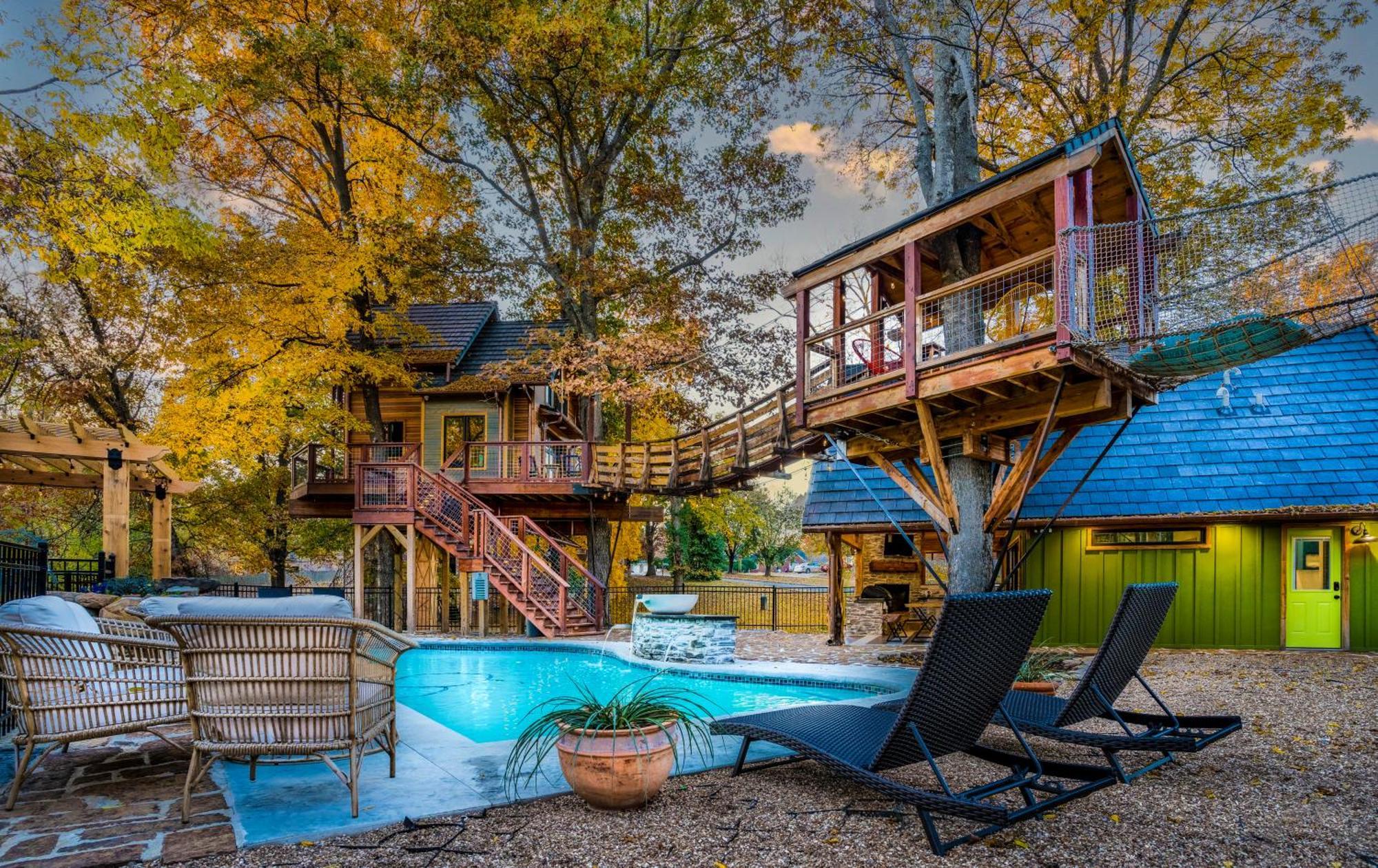 The Tree House In Бентонвилль Экстерьер фото